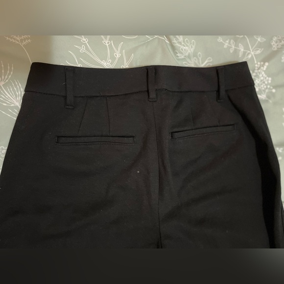 WHBM The Tapered Ankle Black Pants Size 2 - Picture 8 of 8